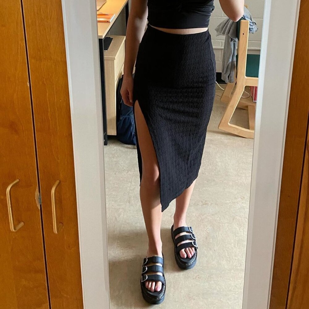 Urban Outfitters Stretch Midi Skirt